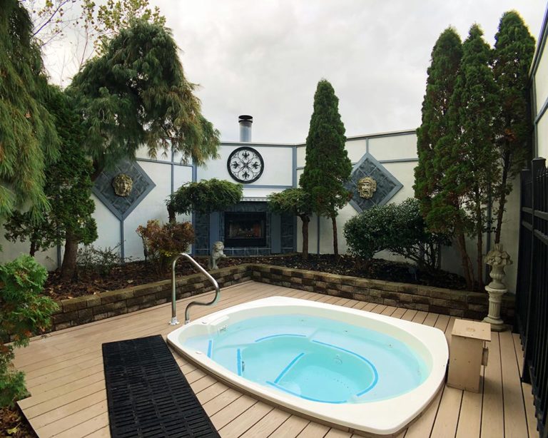 First Time Guests Oasis Hot Tub Gardens